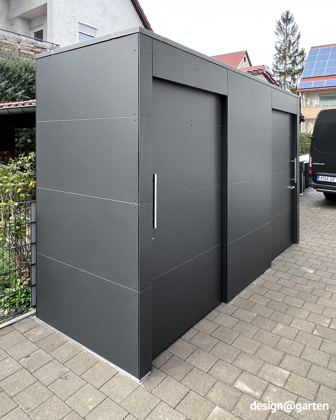 Abri de jardin avec deux portes coulissantes, un véritable miracle en matière de rangement 1