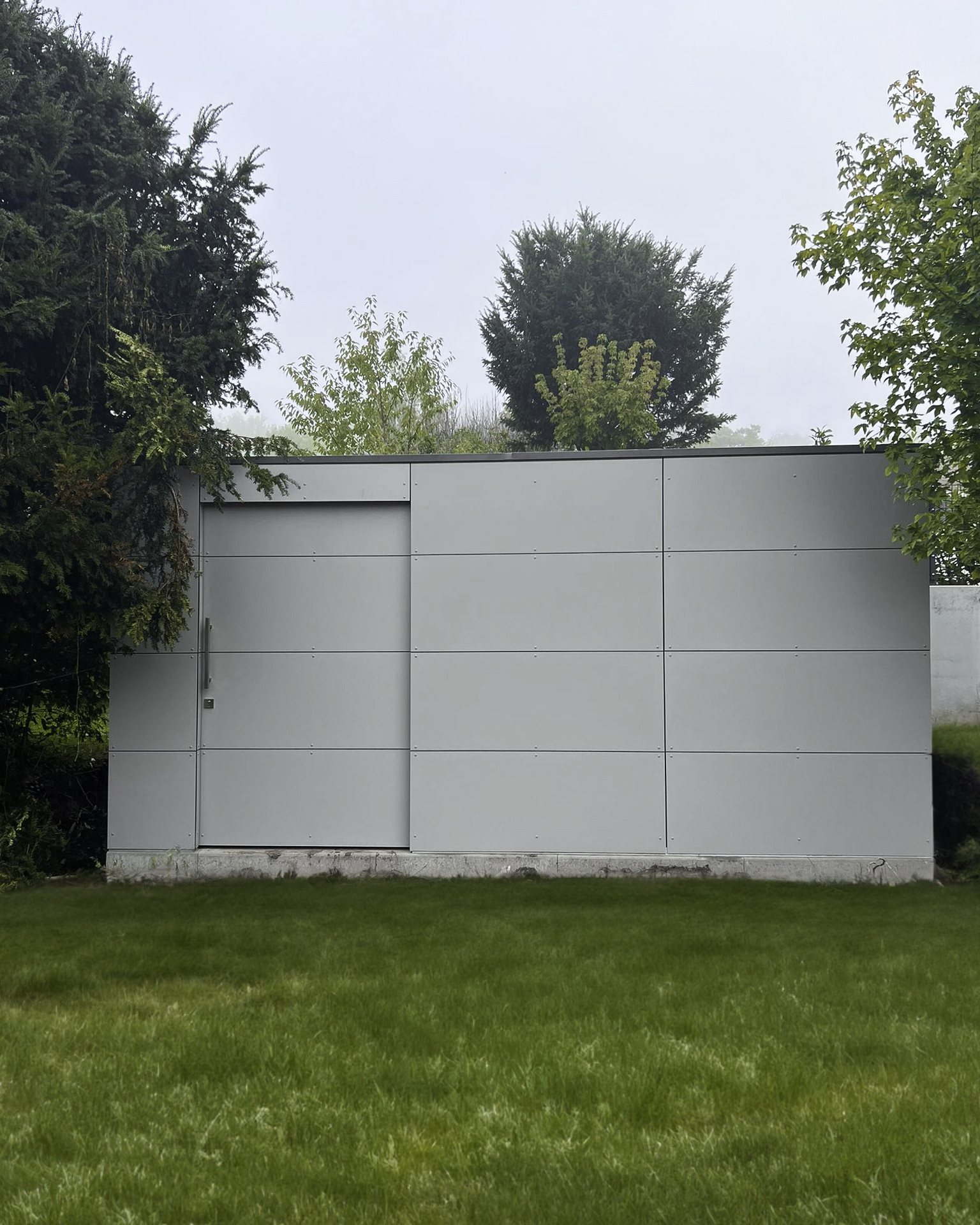 Abri de jardin XXL pour ranger tous vos outils de jardinage 1