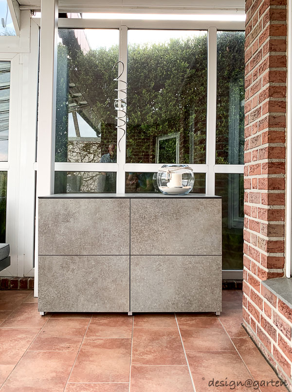 Armadio da terrazza resistente alle intemperie per concetti abitativi moderni