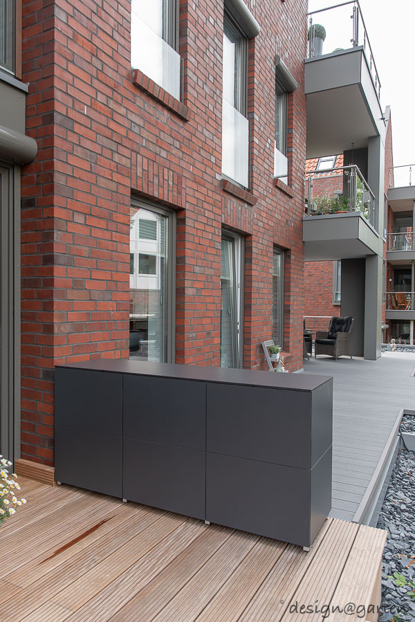 Miracolo di spazio contenitivo sull'acqua: accento funzionale per le terrazze della Germania settentrionale