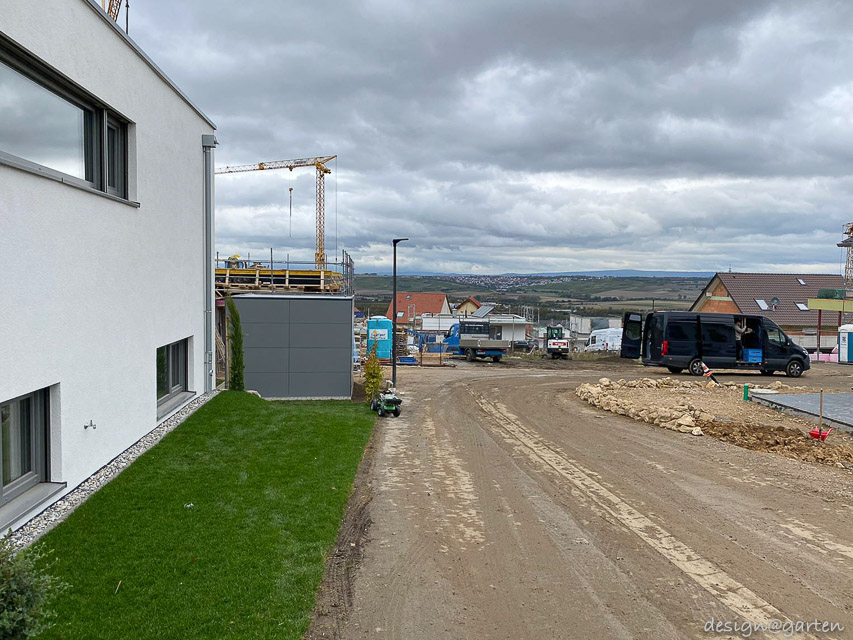 Capanno da giardino minimalista per un'architettura moderna: efficienza e protezione dalle intemperie 7