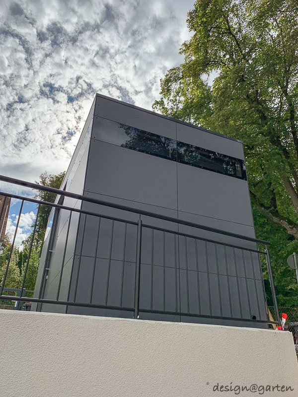 Tecnica di collegamento senza tensioni per facciate di lunga durata 1