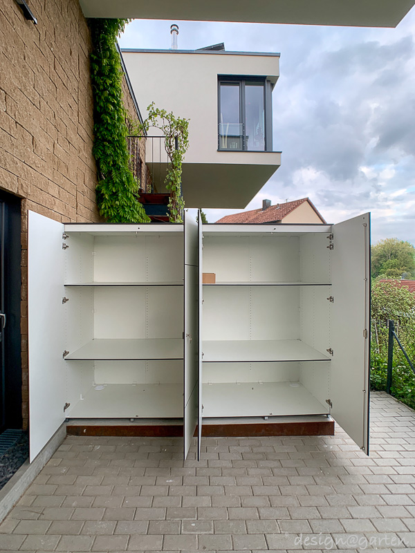 Armadio alto resistente alle intemperie su misura: volume elegante e design funzionale per il terrazzo 5