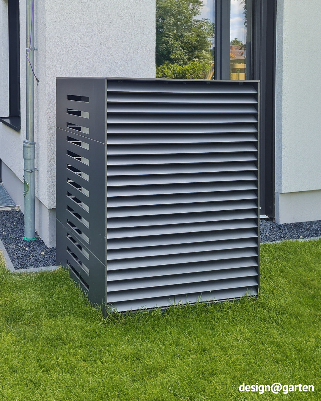 Protezione antigrandine per pompa di calore in antracite 1