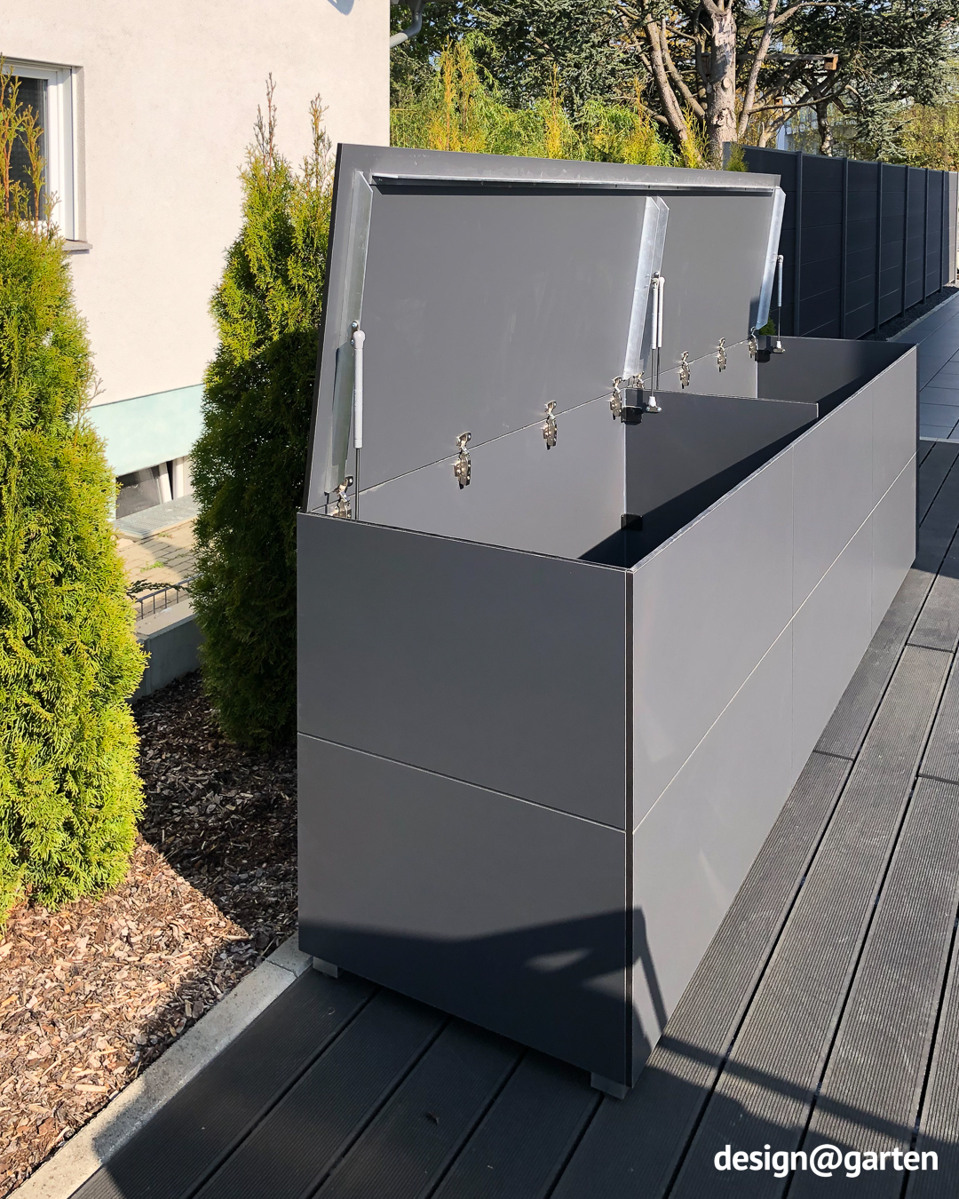 Box da giardino lungo in antracite per cuscini, imbottiture e accessori per barbecue 3